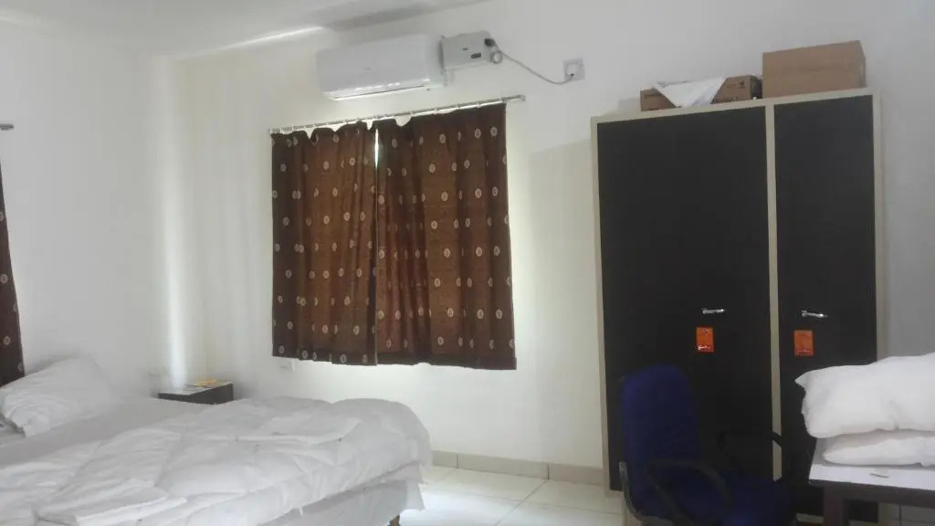 WeKare Archid Royal Apartment