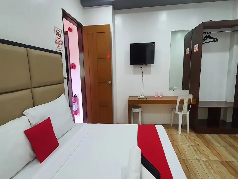 OYO 869 Jnv Dream Hotel