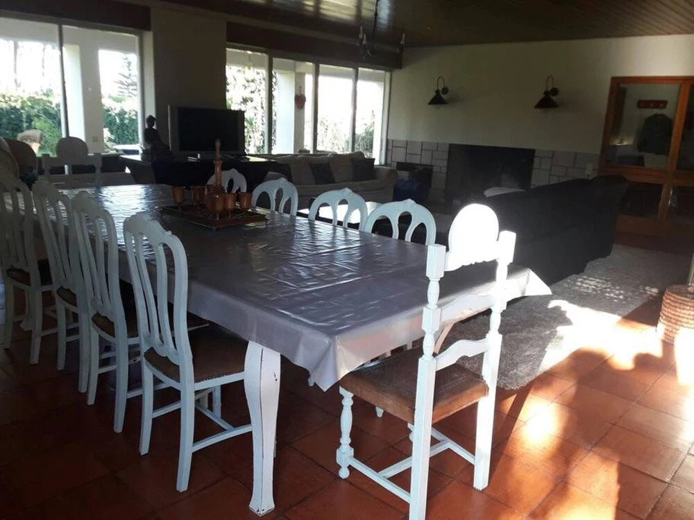 Villa With 5 Bedrooms in Brejos de Azeitão, With Wonderful Mountain Vi