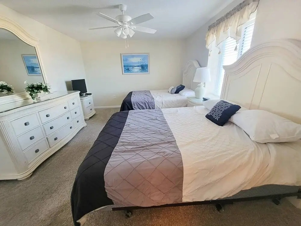 Crescent Shores N 901 4 Bedroom Condo by RedAwning, North Myrtle Beach