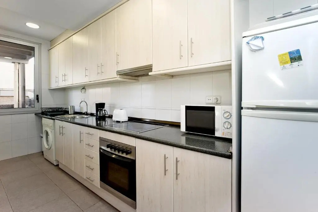 Amplio apartamento con terraza en zona muy tranquila