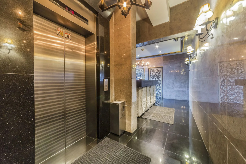 Demian Hotel