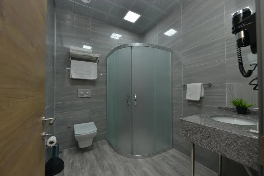 MİLLS HOTEL