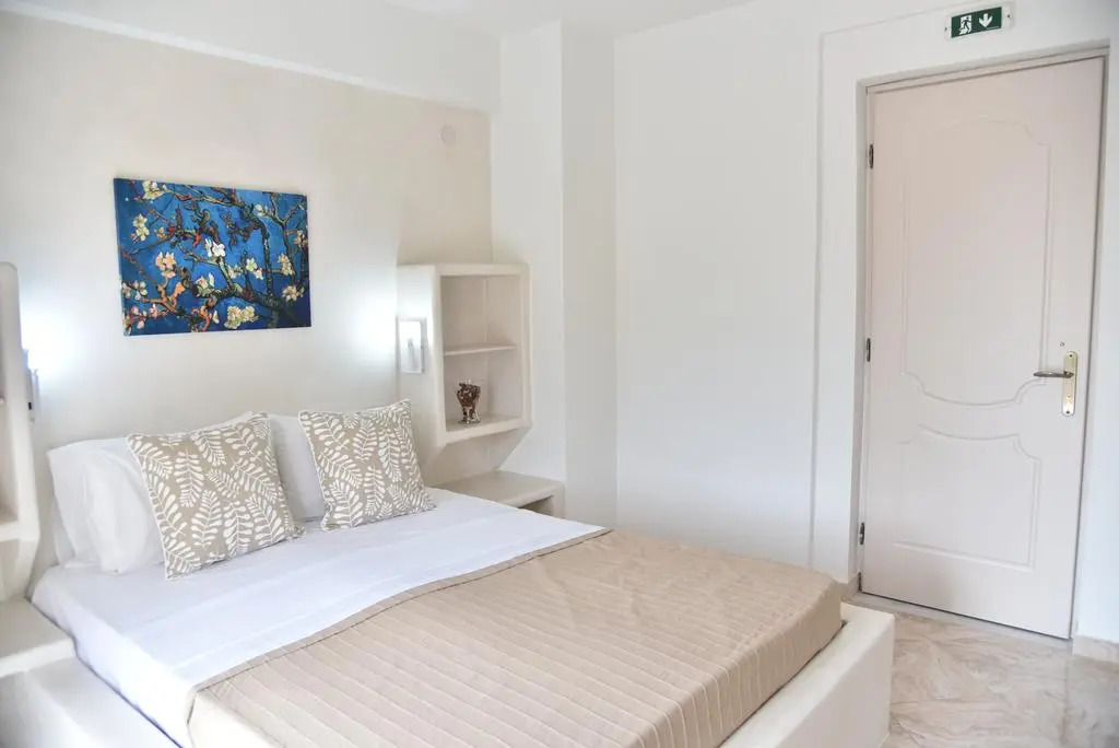 KyMa Studios and Suites