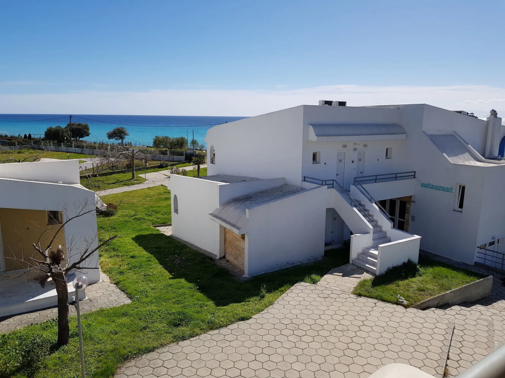 Skion Palace Beach Hotel - Bungalows Boutique