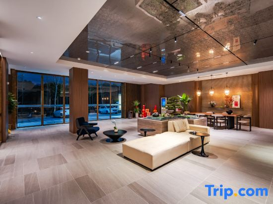 Yangzhou Slender West Lake Garden Hotel