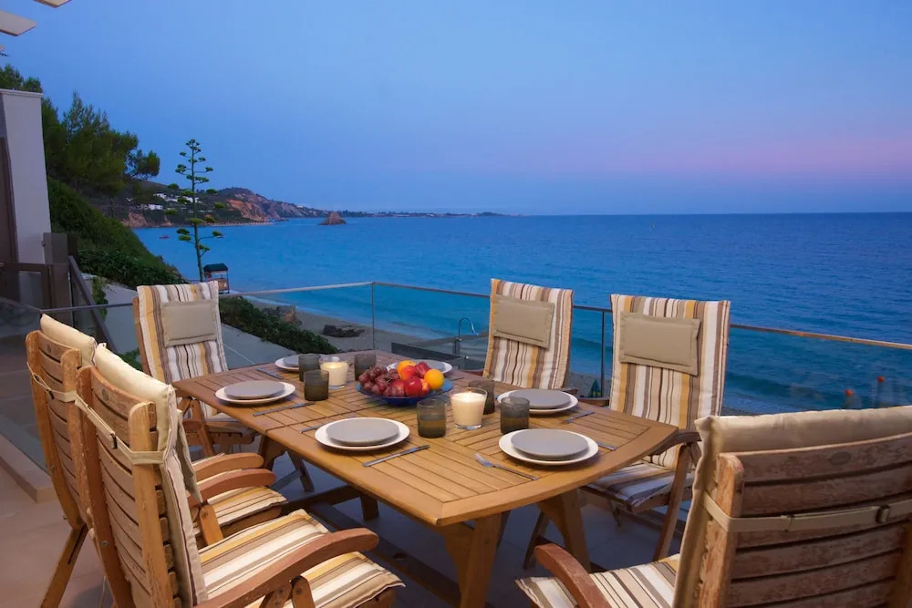 Infinity Beach House