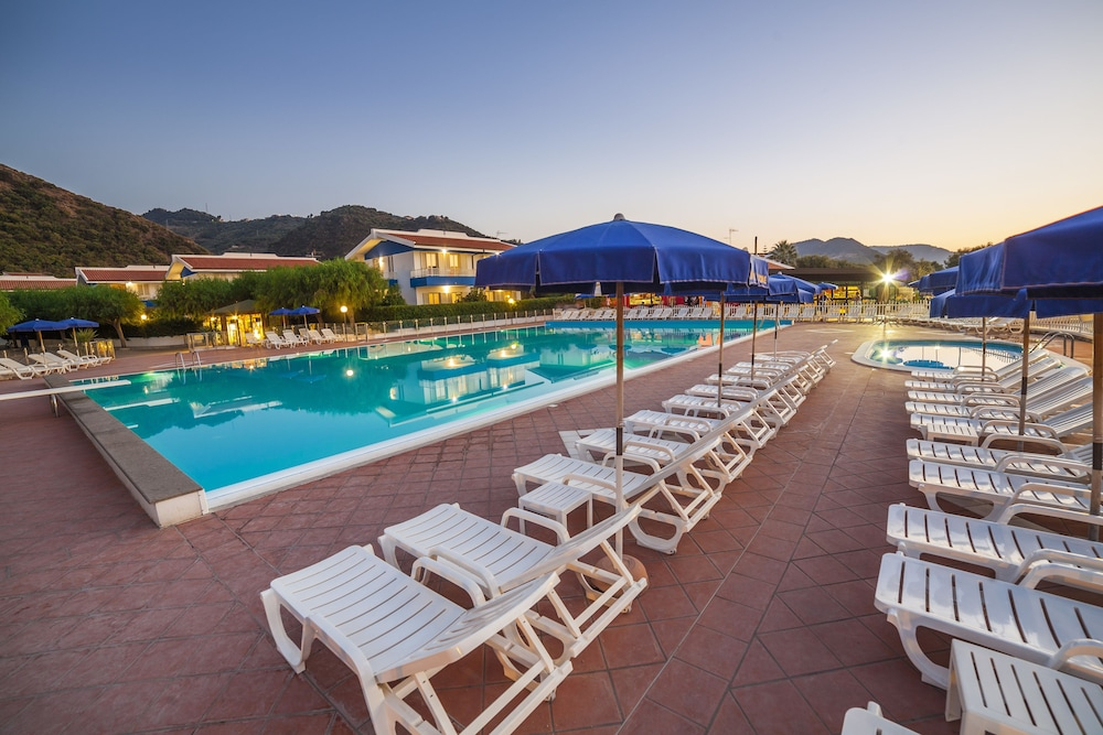 Riviera Del Sole Hotel Resort Spa