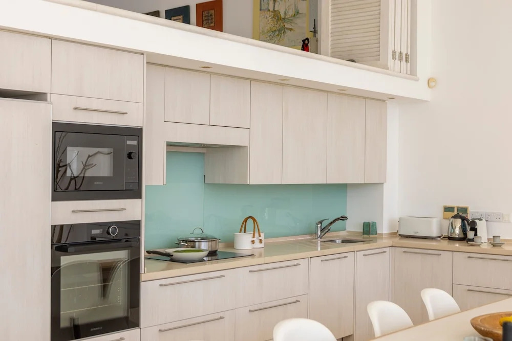 Protaras Seafront Villa AleMar