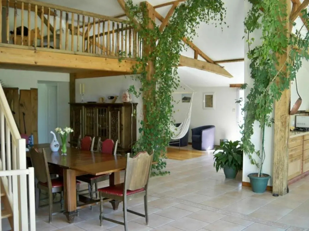 Grange rénovée avec piscine privative - 4 ch, jardin clos, à 7 km dIndian Forest - FR-1-426-304