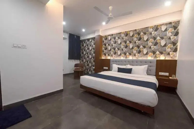 The Avinya Hotel