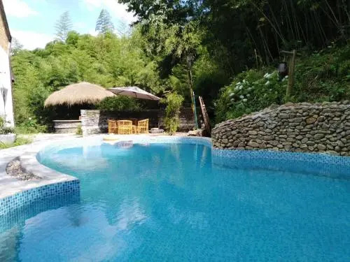 July Bamboo Hostel