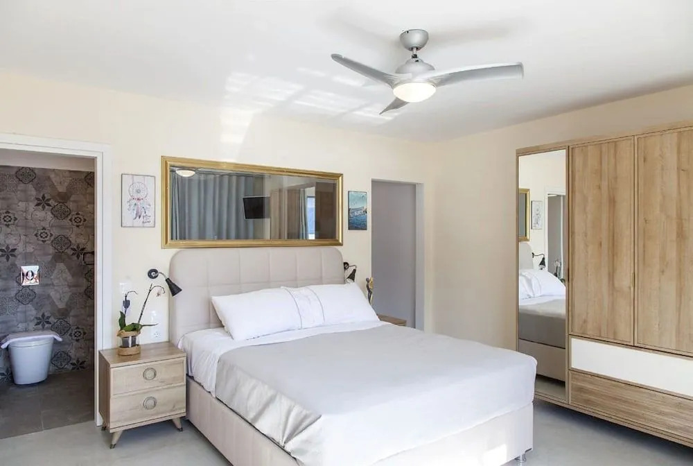 Sappho Boutique Suites