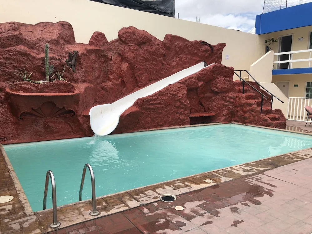 Hotel Confort Plaza