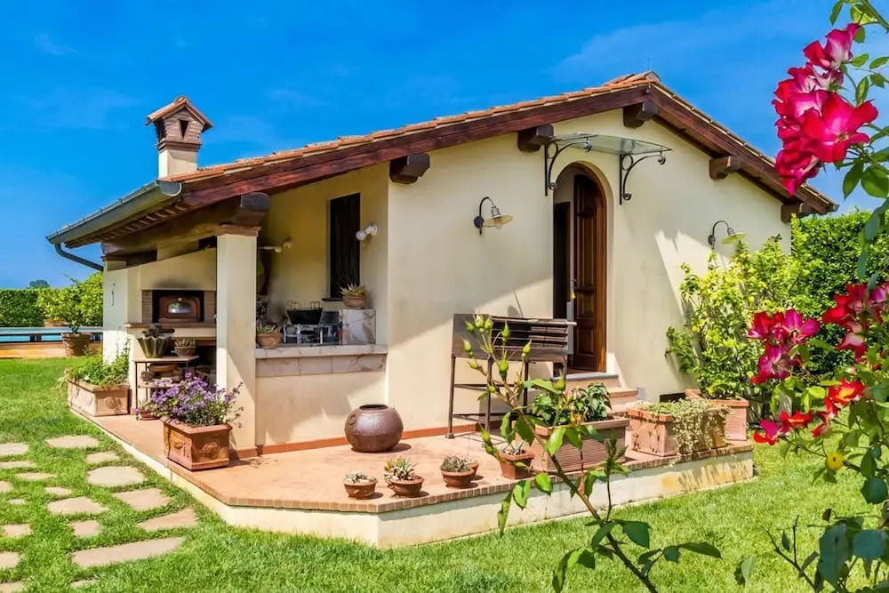 Villa Pallina With Pool
