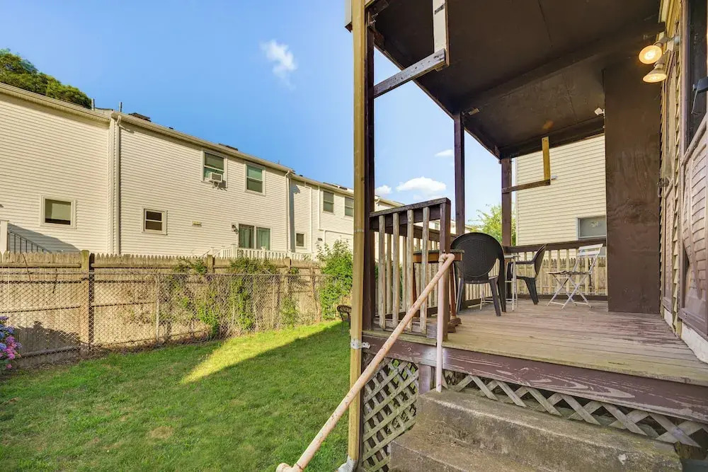 Medford Apartment Rental, 5 Mi to Downtown Boston