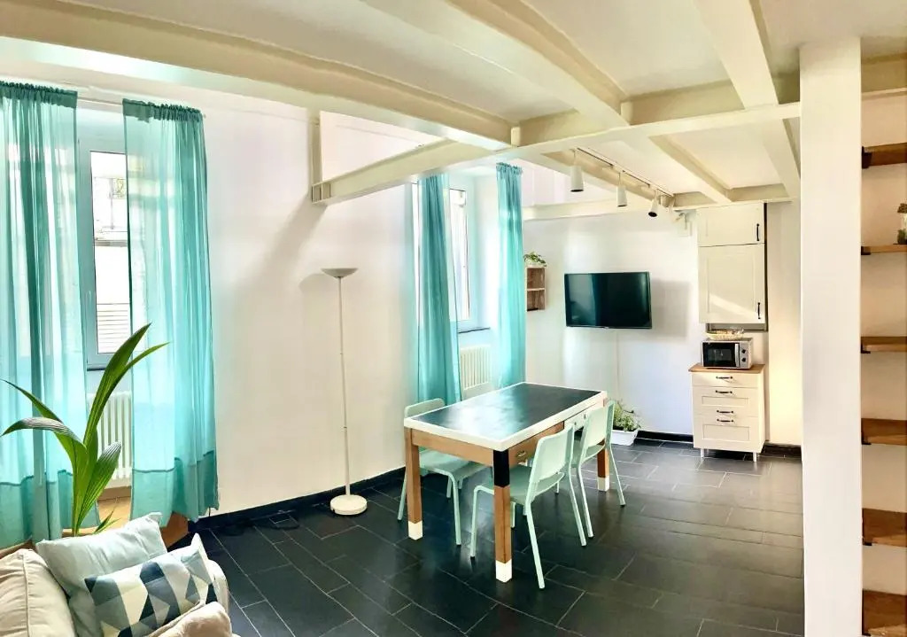 Cozy Loft Marina View