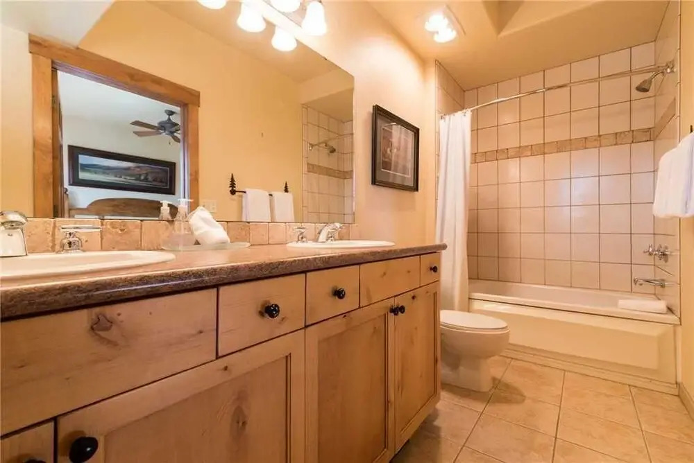 Tl2303 A Top Floor Beauty, Perfect Steamboat Getaway! Winter Specials