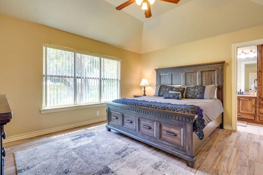 Lodge at Rocky Creek with Private Hot Tub and Yard!