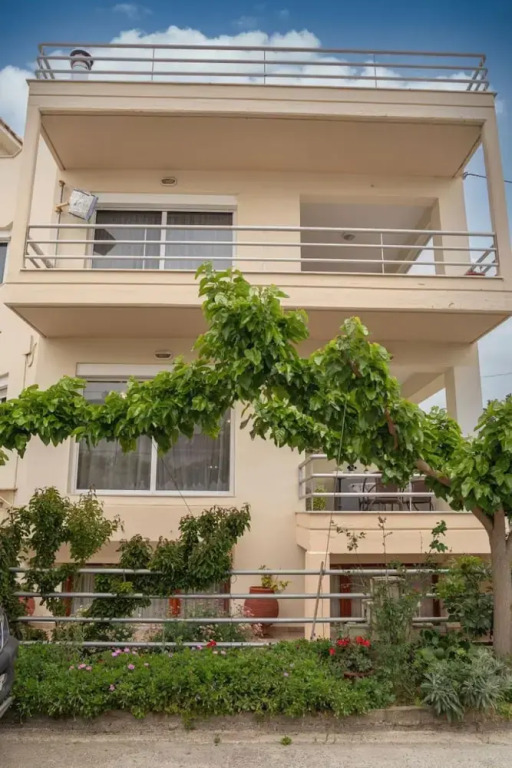 Estell s Sweet Luxury House