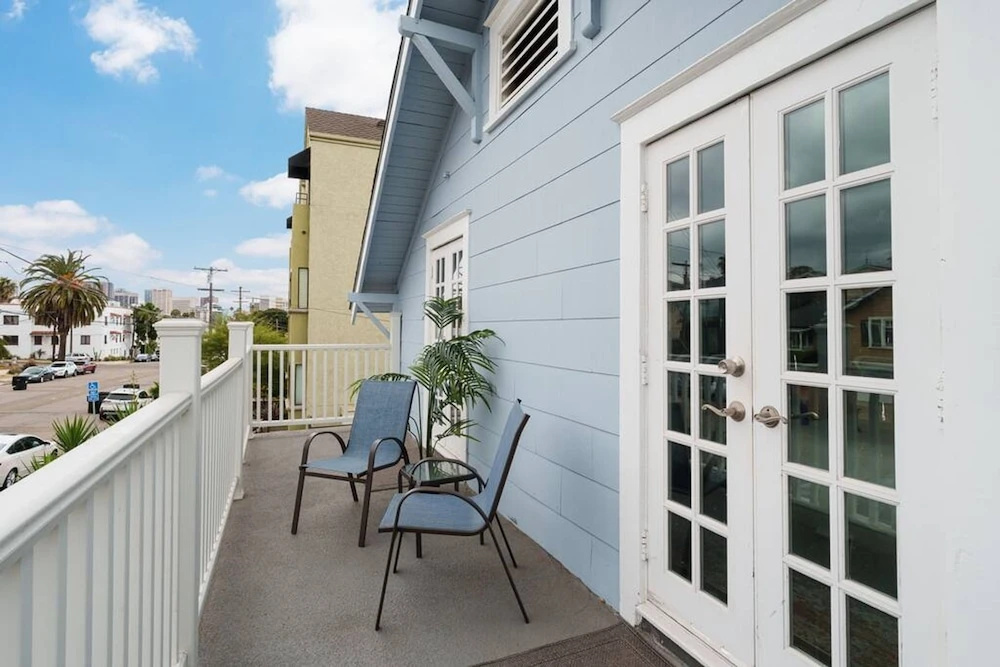 Bankers Hill Bliss Chic Roomy Home Near Airport