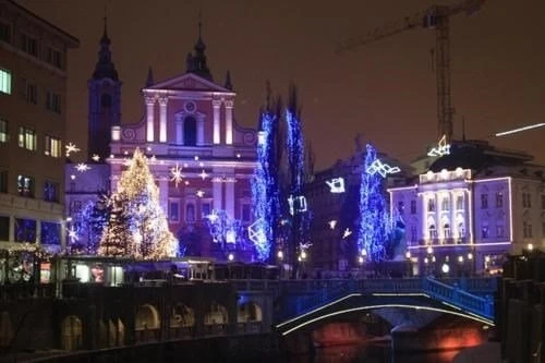 Ljubljana 2 bedroom apartment with free parking