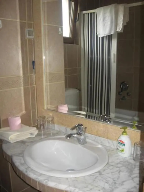 Levantin Inn 13 Room N4 Sea Side