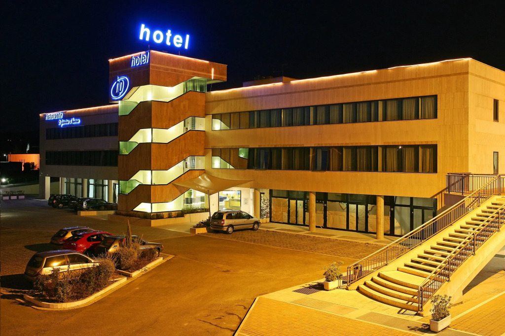 Hotel Planet