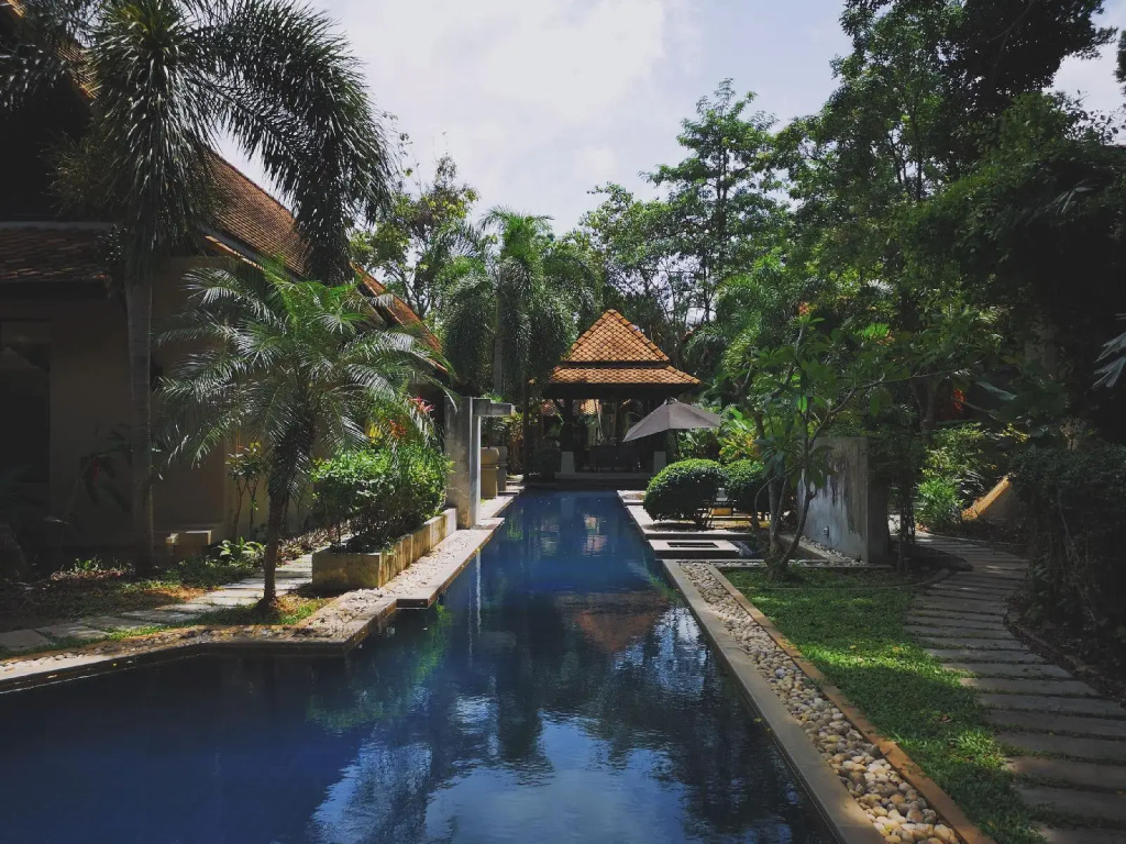 Montra Resort