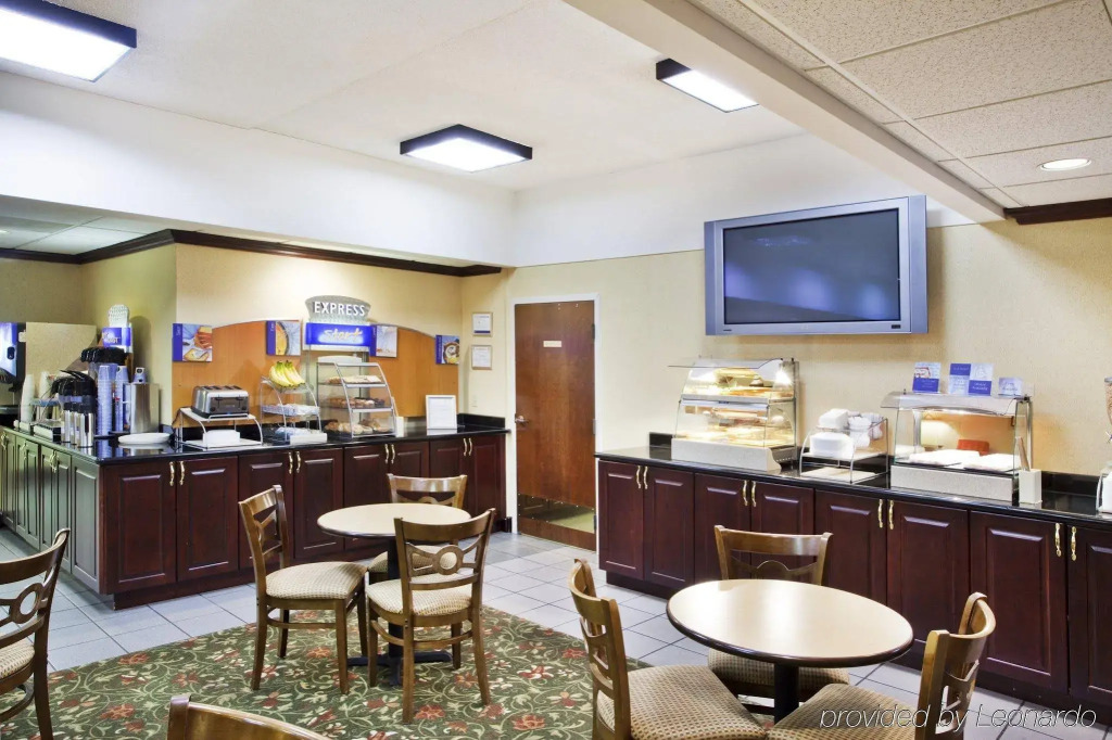 Holiday Inn Express Atlanta W  Douglasville by IHG