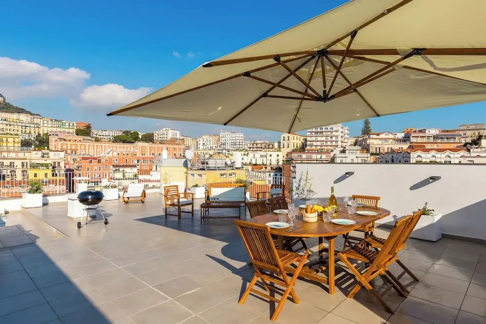 Poerio Rooftop Luxury Apartment