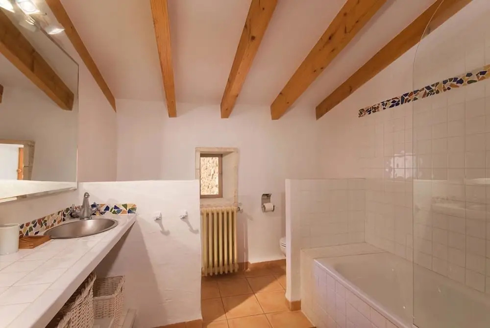 Villa - 3 Bedrooms with Pool and WiFi - 103170