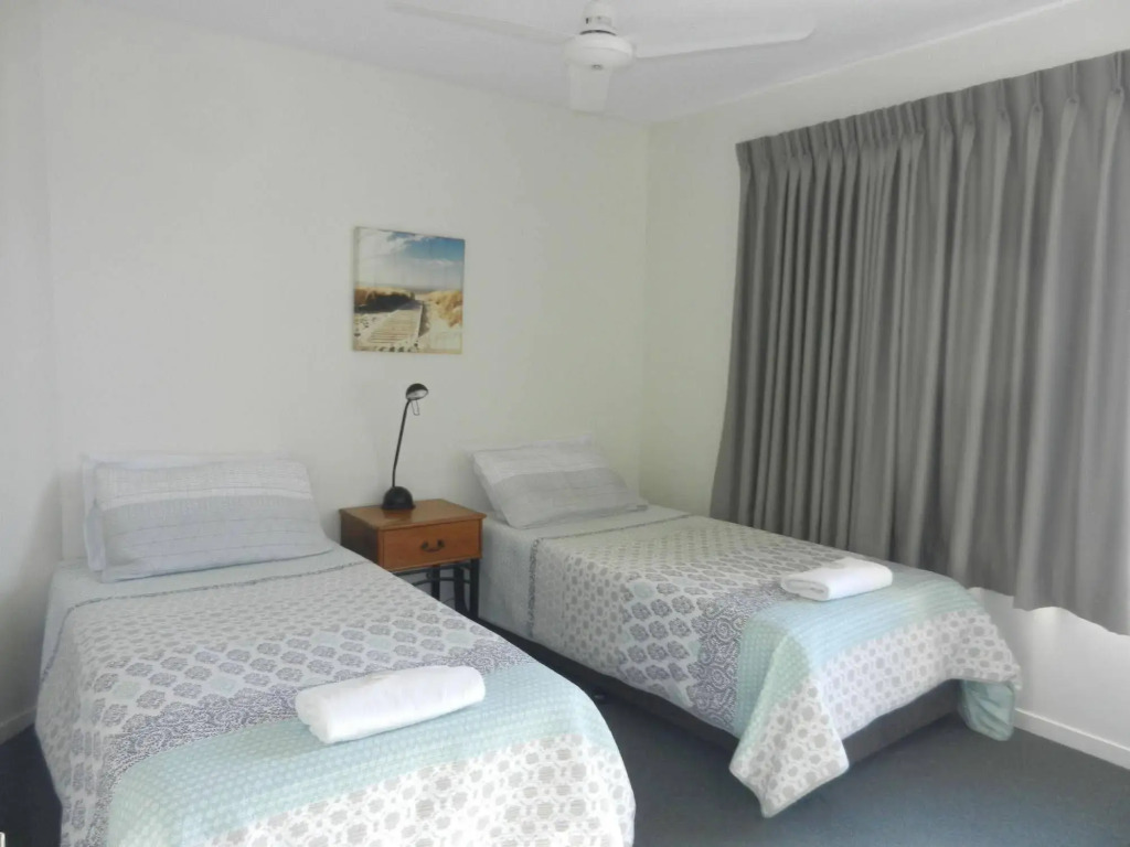 Beachside Resort Kawana Waters