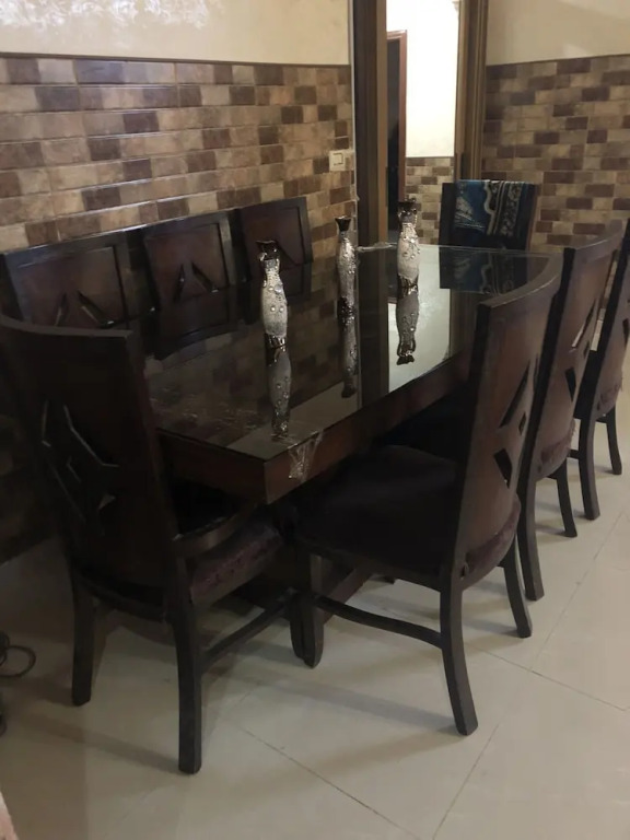Yasmeen Apartment