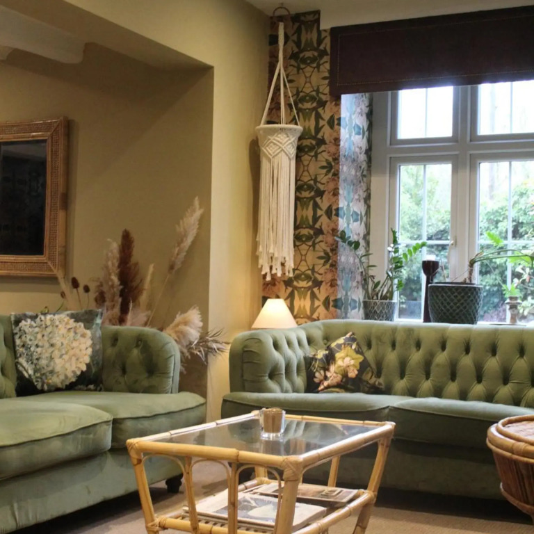 The Crescent Turner Hotel