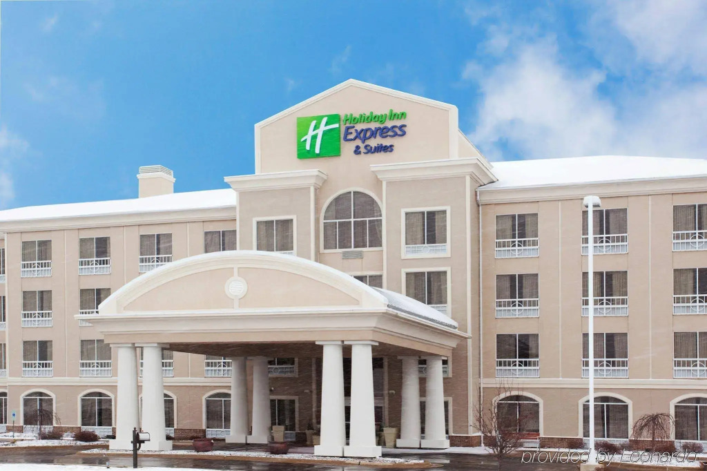 Holiday Inn Express Rockford-Loves Park by IHG