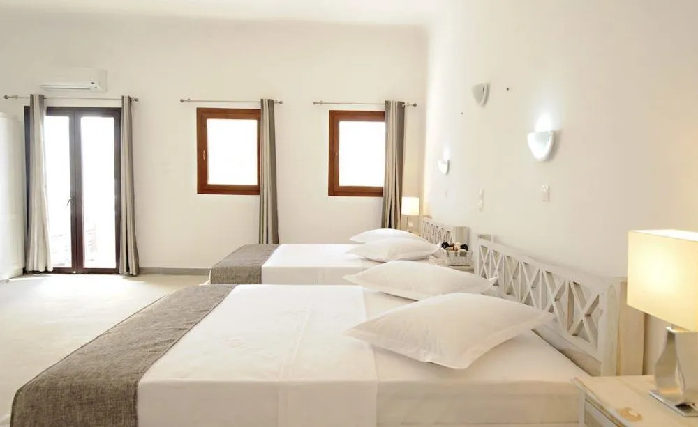Route 66 Motel Suites