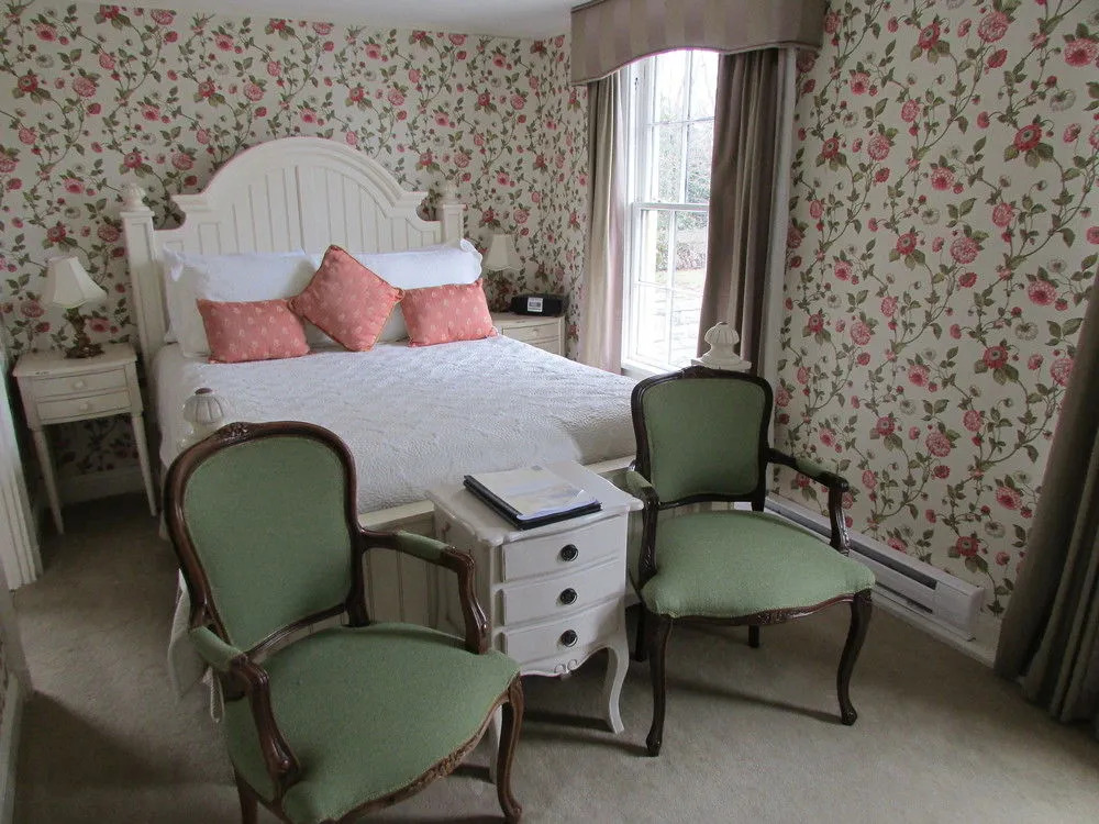 Serenity Inn Newport