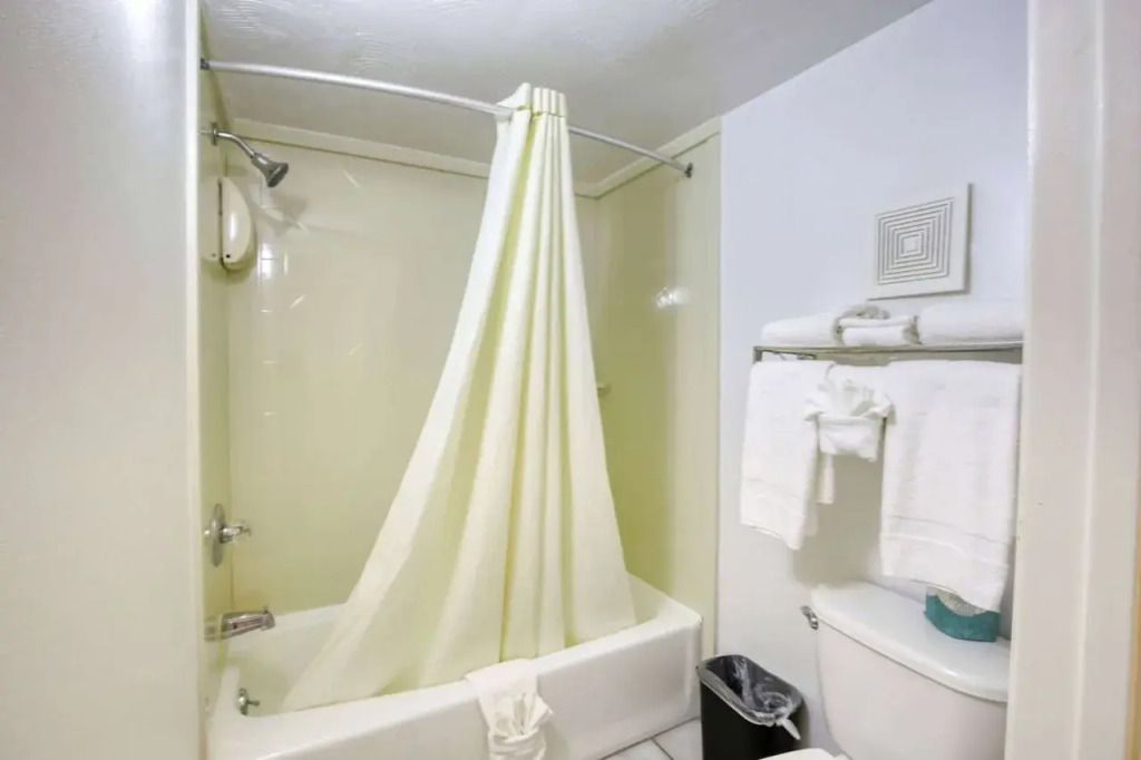 Super 8 by Wyndham Newcastle
