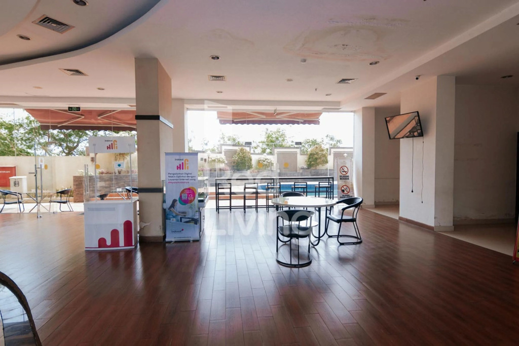 RedLiving Apartemen Easton Park Serpong