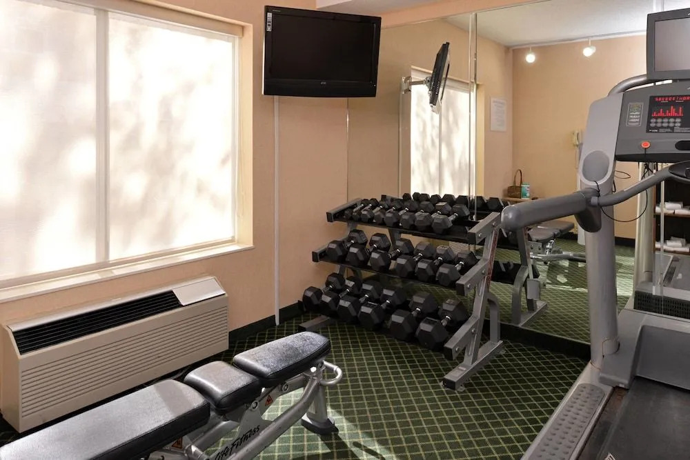 Fairfield Inn & Suites by Marriott Dayton Troy