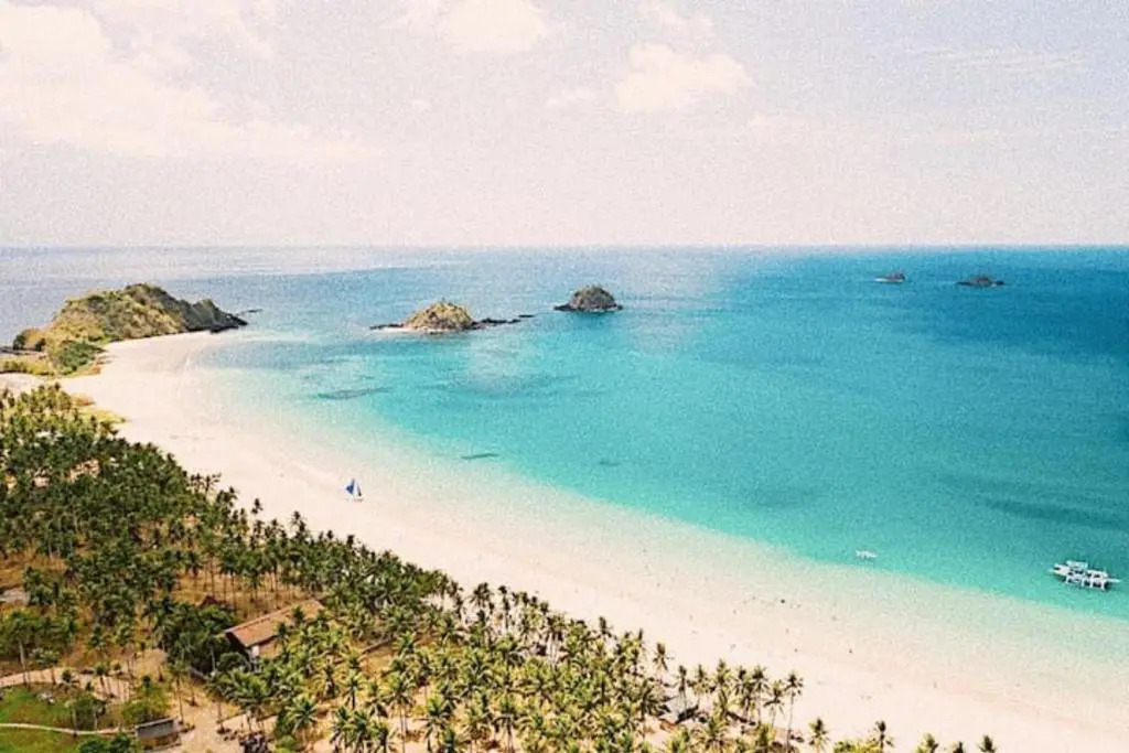 Casa Malaya Nacpan Beach