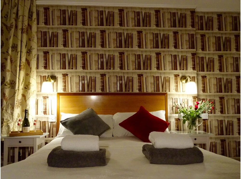 Seafarers Boutique Suites