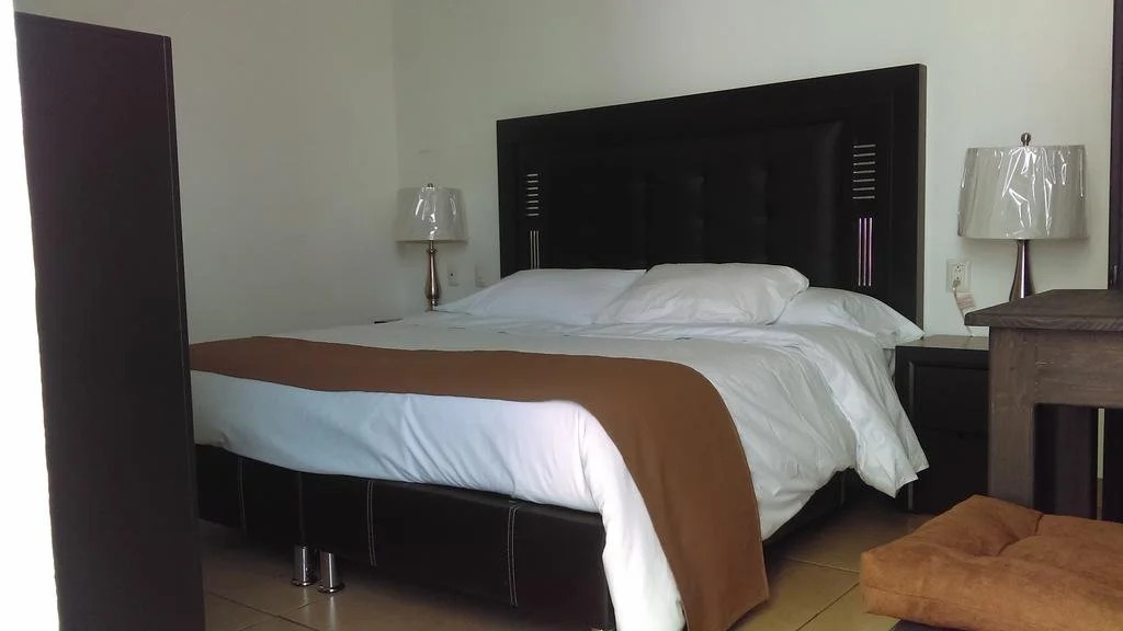 Fray Bartolome Hotel