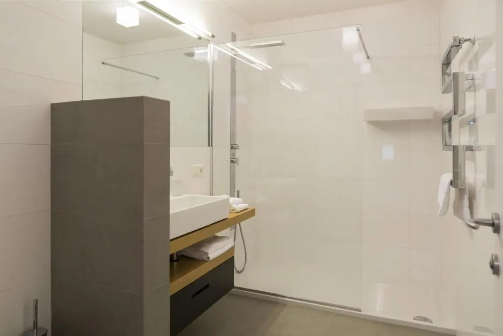 Residence Luzerna ***