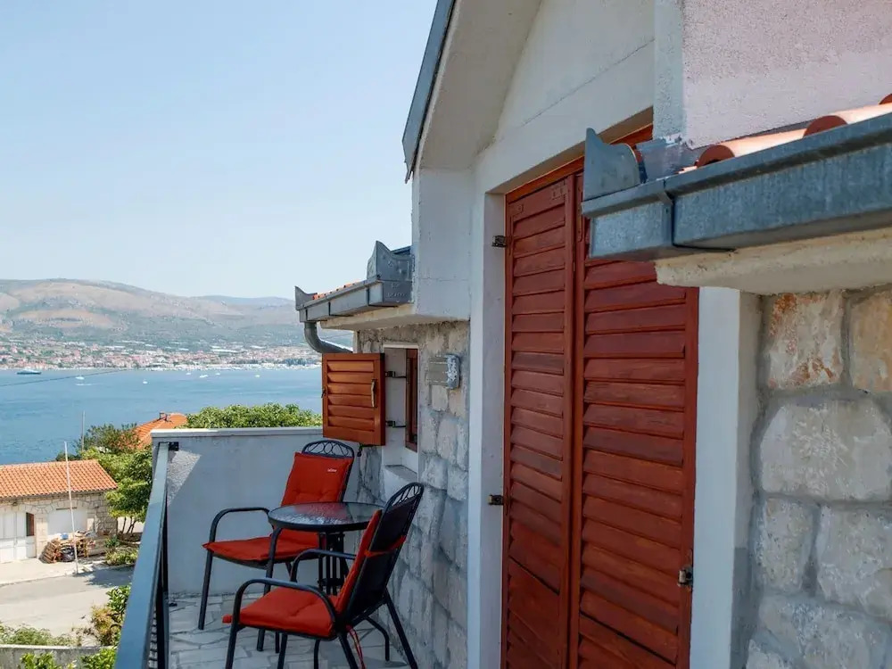 Apartment in Okrug Donji