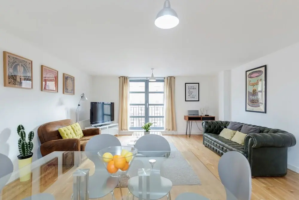 The Bateman's Shoreditch 2 Bed Flat by BaseToGo
