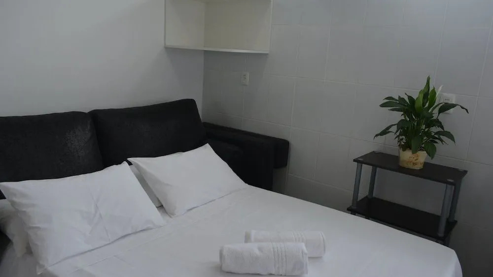 Apartamento a 400m da Rua Coberta