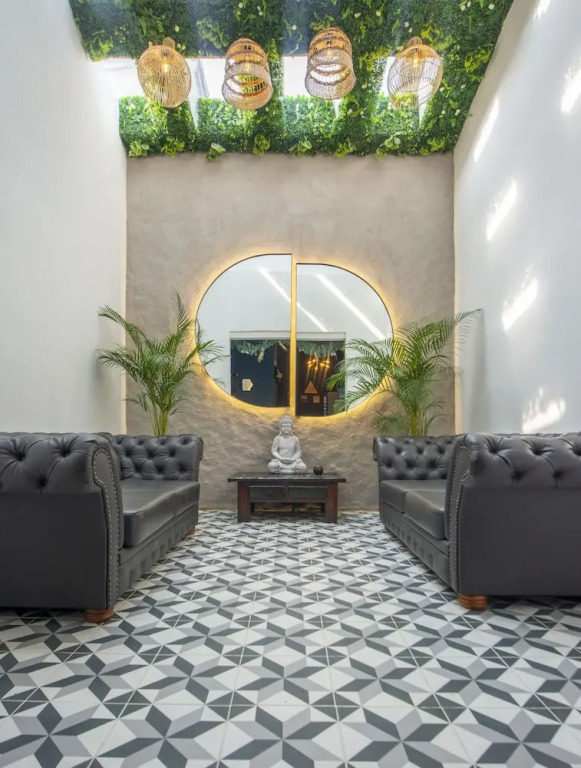HOTEL BALI AT POBLADO