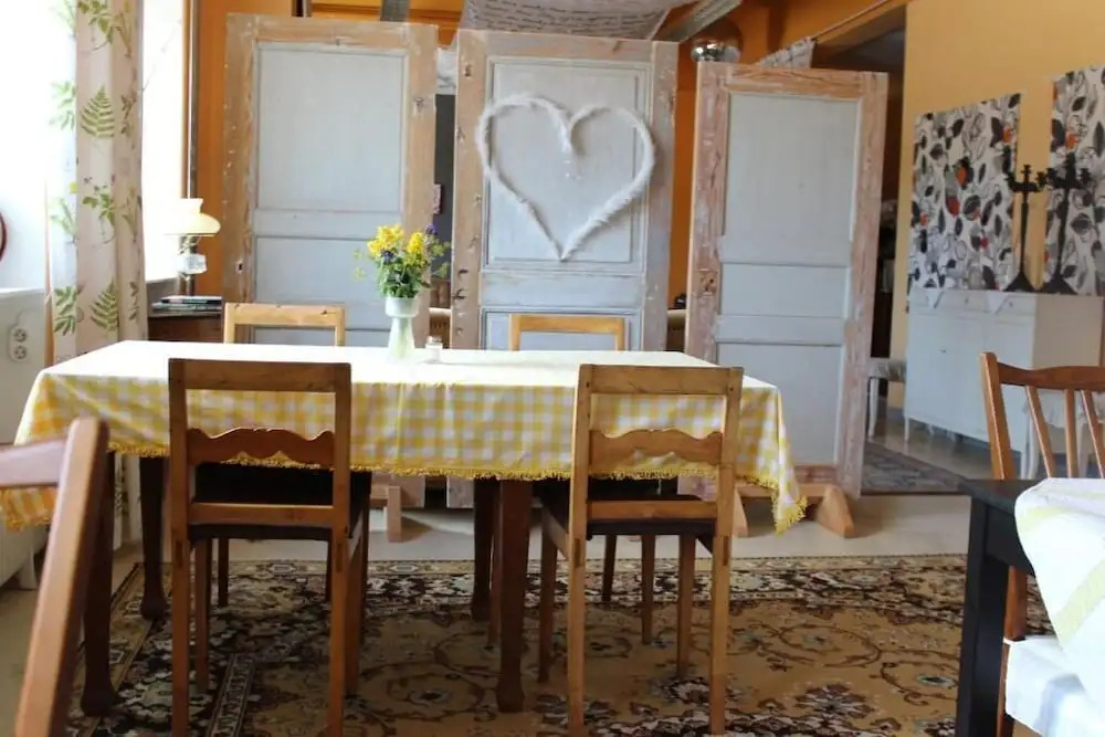 Gamla Brukshandeln Bed&Breakfast